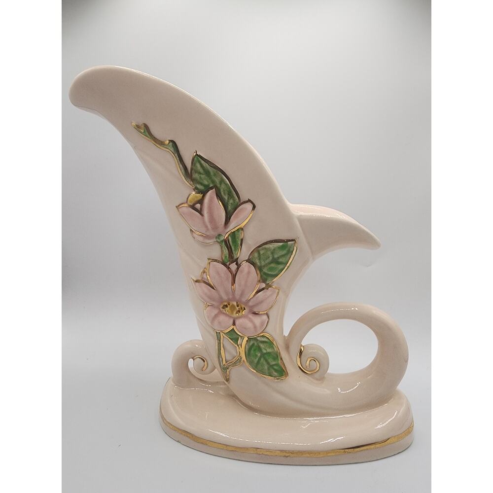 Hull Art H-10 Vase - 8 1/2"